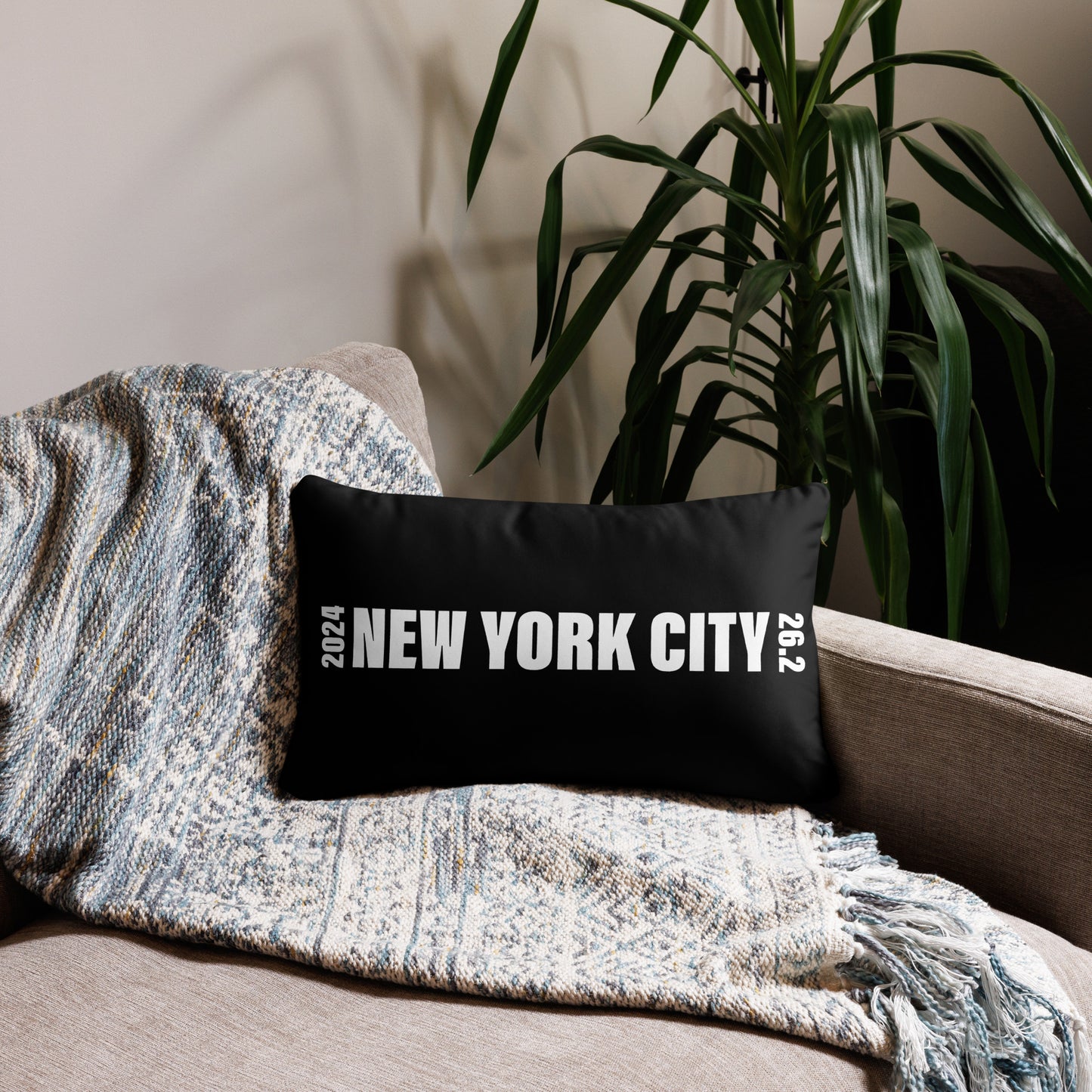 2024 NEW YORK CITY 26.2 PILLOW